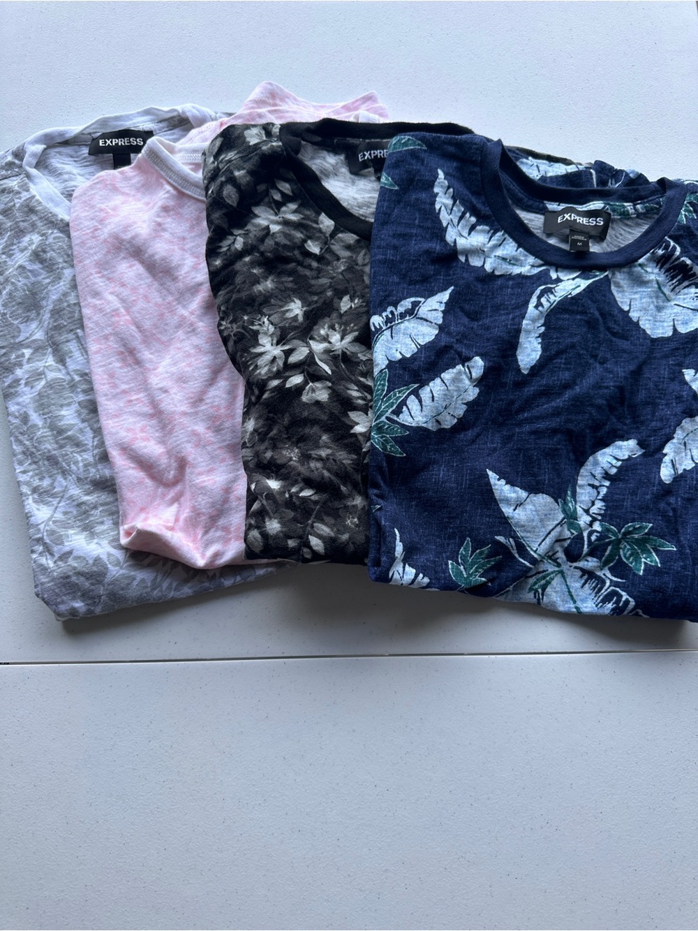 Express Men’s Floral Tee Bundle